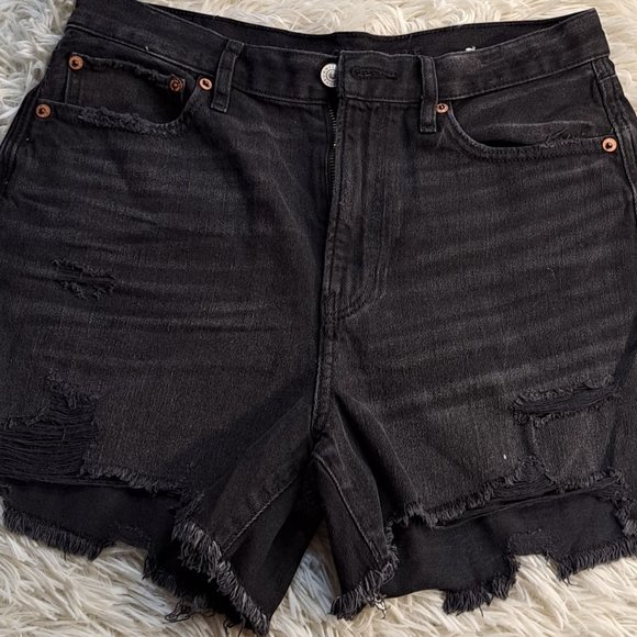 American Eagle 90s boyfriend shorts  - 8 - Picture 1 of 3